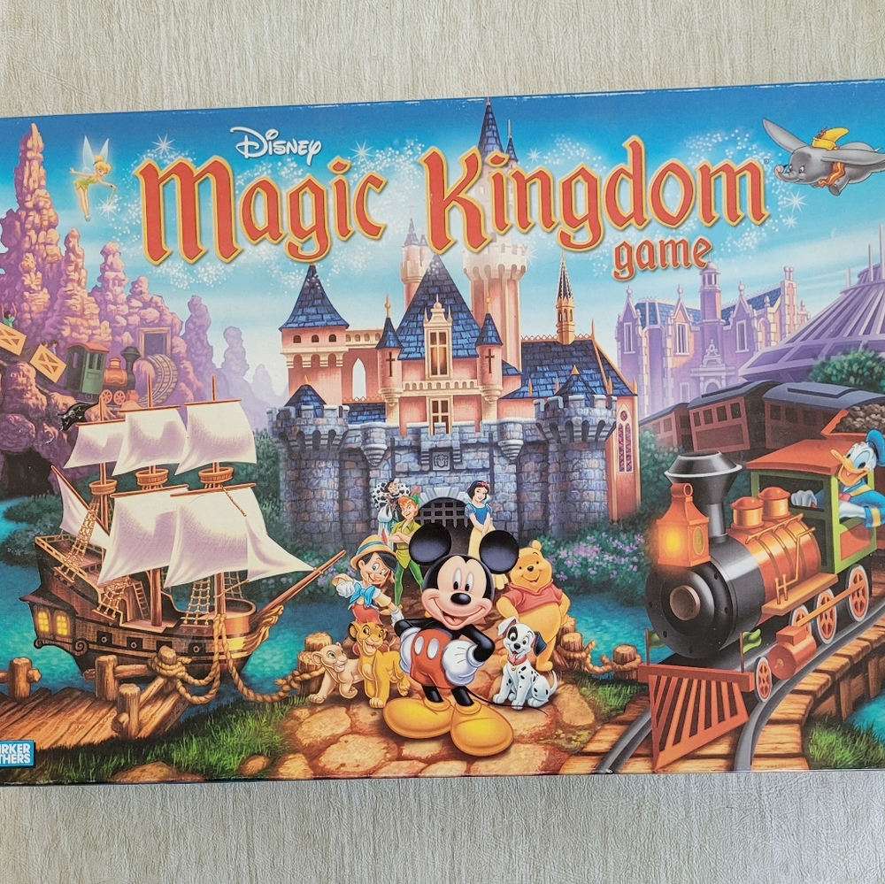 Disney Magic Kingdom Board Game Parker Brothers 2004 Complete Game Ages 6+
